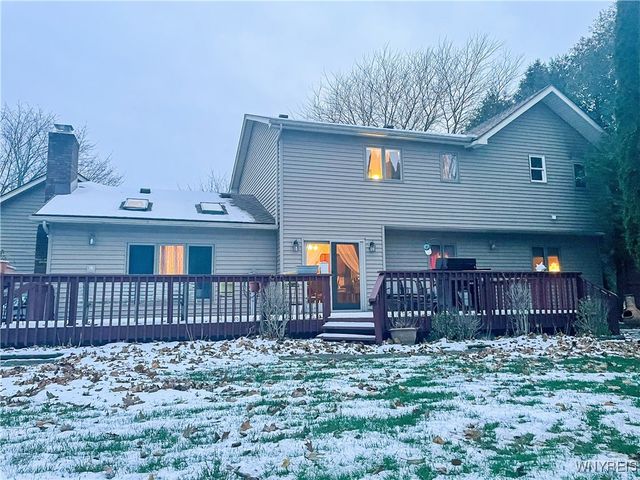 142 Yorktown Drive, Penfield, NY 14580