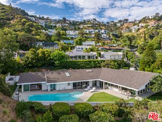 1667 Rising Glen Road, Los Angeles, CA 90069