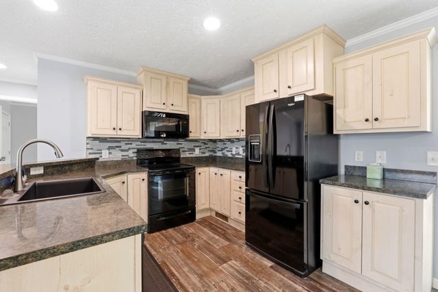 4555 Manitook Dr., Little River, SC 29566