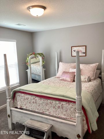 3627 Crimson Circle, Maryville, TN 37801