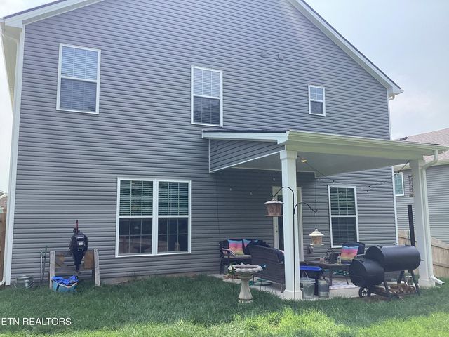 3627 Crimson Circle, Maryville, TN 37801