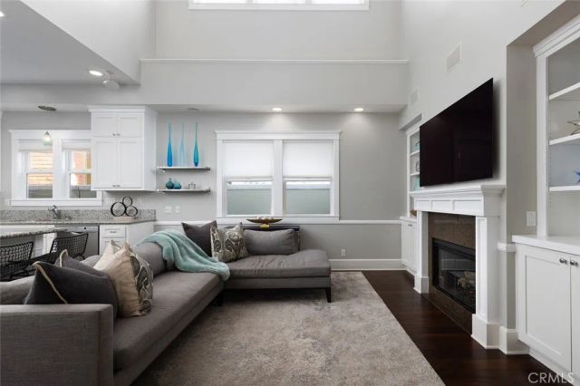 624 16th Street, Huntington Beach, CA 92648