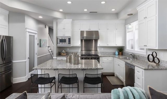 624 16th Street, Huntington Beach, CA 92648