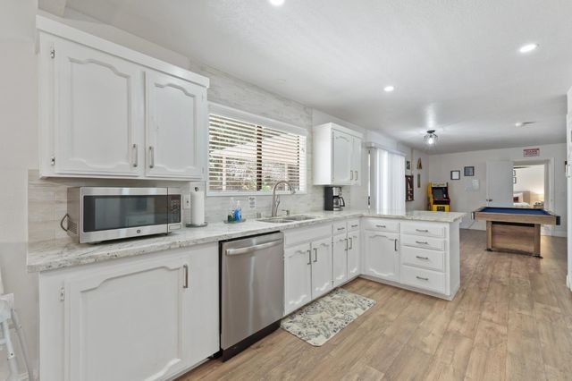 123 N Willow Avenue, Clovis, CA 93612
