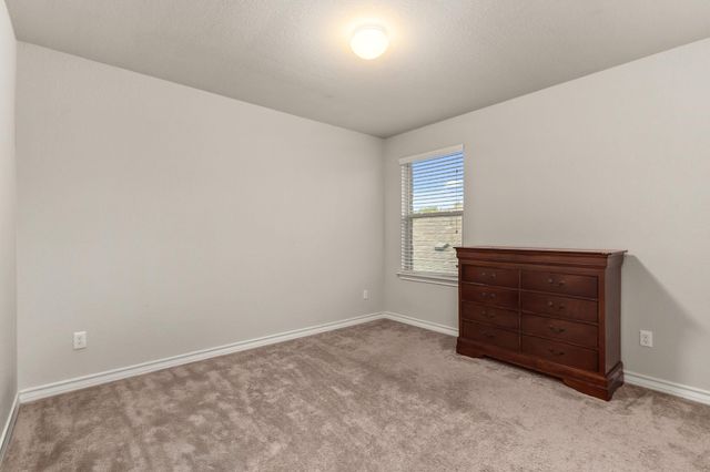 135 Mary Max CIR, San Marcos, TX 78666