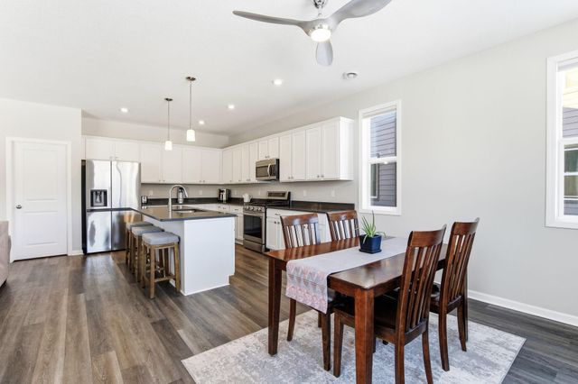9931 Bluebird Street NW, Coon Rapids, MN 55433