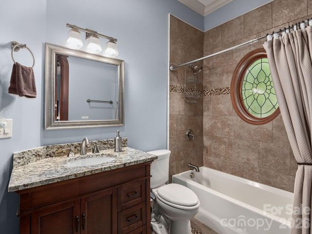 211 Embler No 2 Road, Alexander, NC 28701