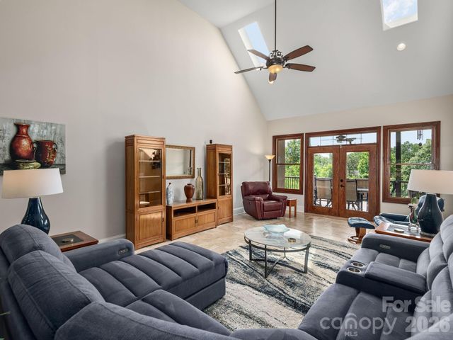 211 Embler No 2 Road, Alexander, NC 28701