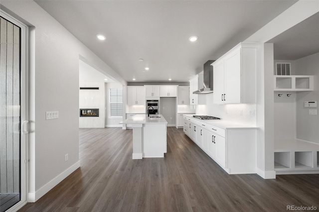 8652 Whiteclover Street, Littleton, CO 80125