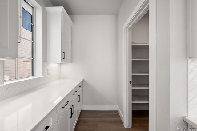 8652 Whiteclover Street, Littleton, CO 80125