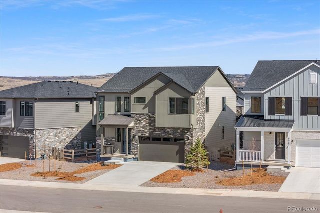 8652 Whiteclover Street, Littleton, CO 80125