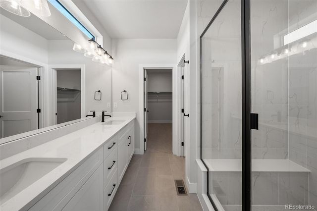 8652 Whiteclover Street, Littleton, CO 80125