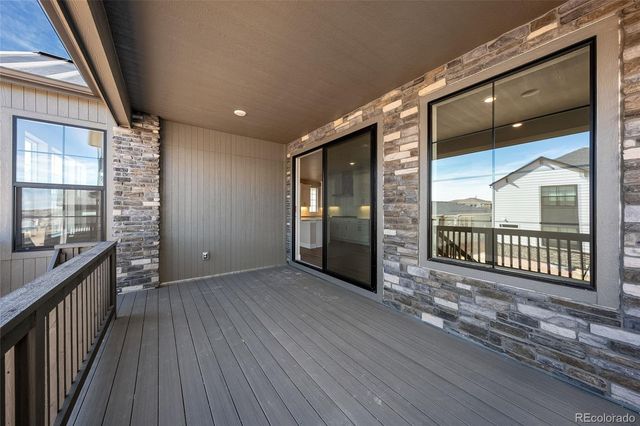 8652 Whiteclover Street, Littleton, CO 80125