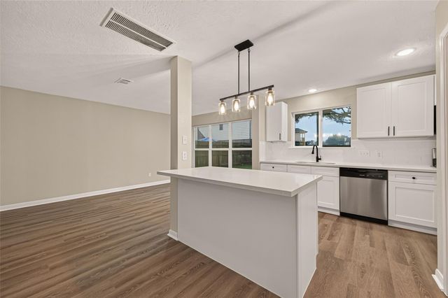 4170 Presidents Drive S, Houston, TX 77047