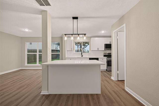 4170 Presidents Drive S, Houston, TX 77047