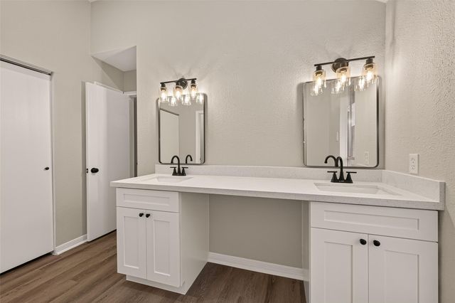 4170 Presidents Drive S, Houston, TX 77047