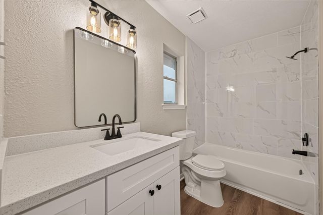 4170 Presidents Drive S, Houston, TX 77047