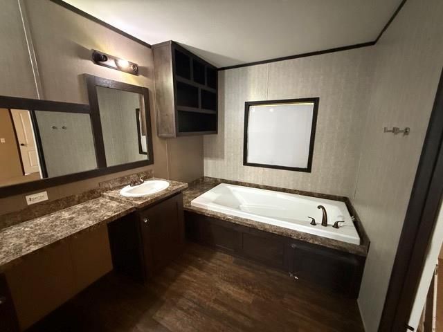 219 The Ranch RD B, Del Valle, TX 78617