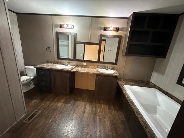 219 The Ranch RD B, Del Valle, TX 78617