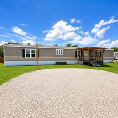 219 The Ranch RD B, Del Valle, TX 78617
