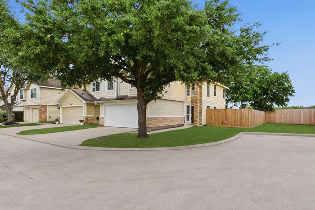 14535 Windmill Meadows Court, Houston, TX 77082