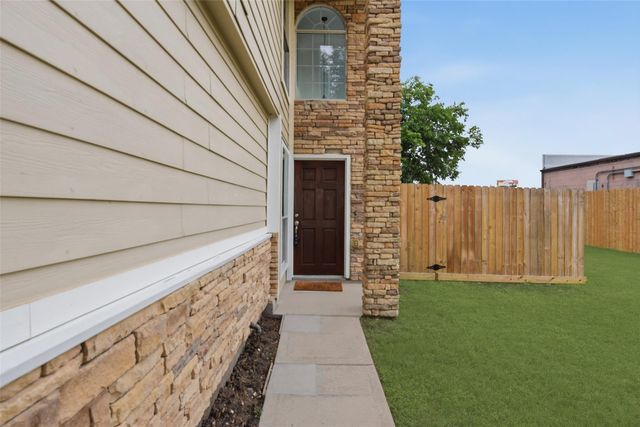 14535 Windmill Meadows Court, Houston, TX 77082