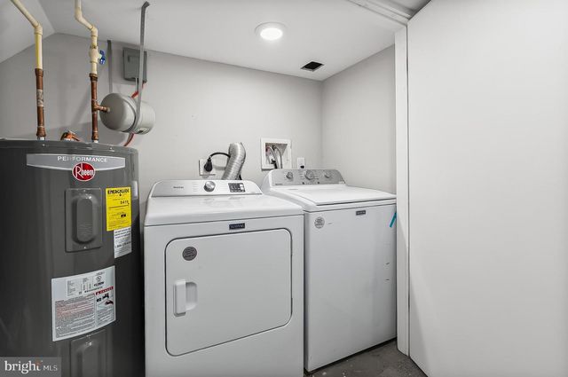 1219 N EDEN ST, Baltimore, MD 21213