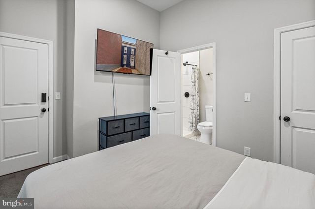 1219 N EDEN ST, Baltimore, MD 21213