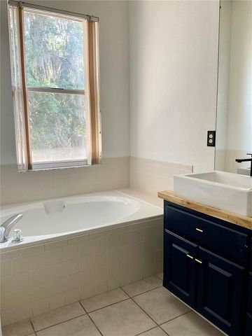 132 GOLF AIRE BLVD, Haines City, FL 33844