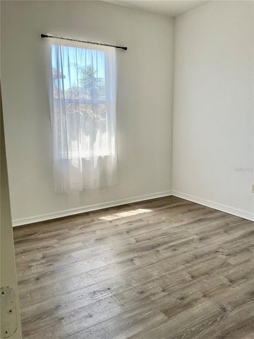 132 GOLF AIRE BLVD, Haines City, FL 33844