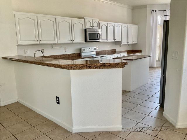 132 GOLF AIRE BLVD, Haines City, FL 33844