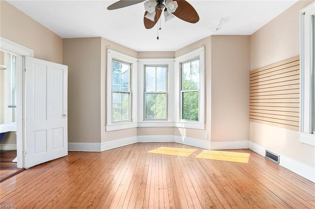 311 Main ST, Smithfield, VA 23430