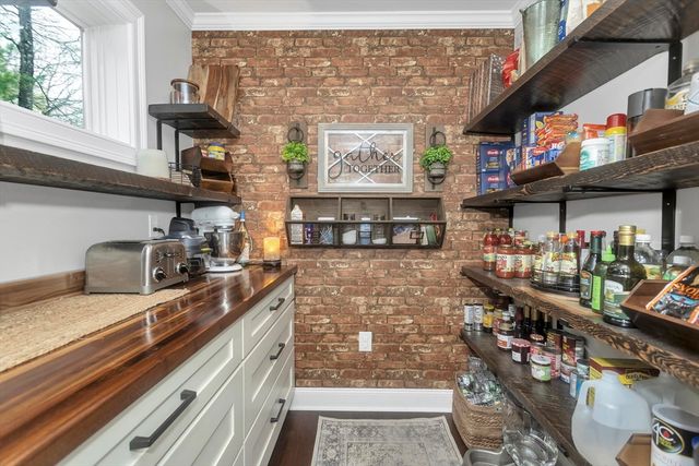 317 Chicopee Street, Granby, MA 01033