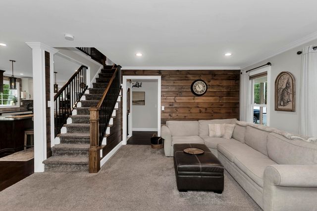 317 Chicopee Street, Granby, MA 01033