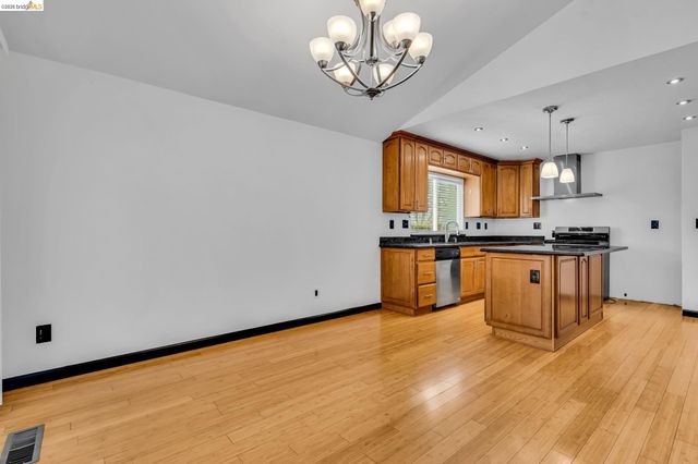 909 HALITE WAY, Antioch, CA 94509