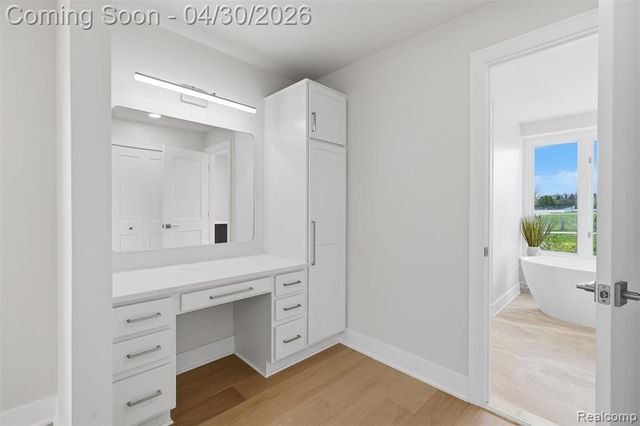 1906 Independence Court, Rochester Hills, MI 48306