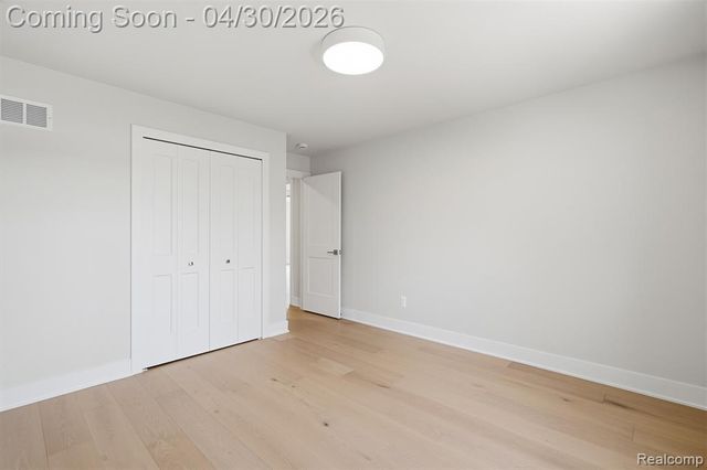 1906 Independence Court, Rochester Hills, MI 48306