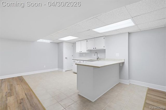 1906 Independence Court, Rochester Hills, MI 48306