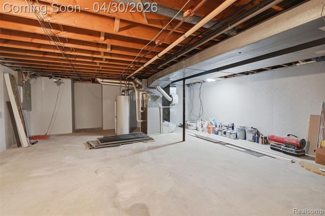 1906 Independence Court, Rochester Hills, MI 48306