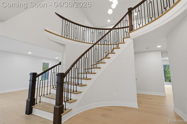 1906 Independence Court, Rochester Hills, MI 48306