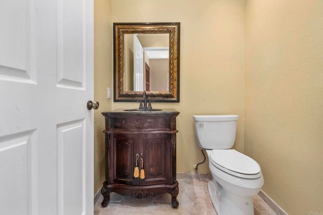 5983 Gaines Street, San Diego, CA 92110