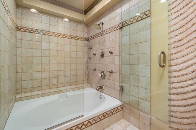 5983 Gaines Street, San Diego, CA 92110