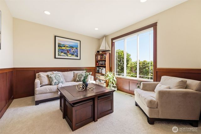 13718 9th Avenue Ct NW, Gig Harbor, WA 98332