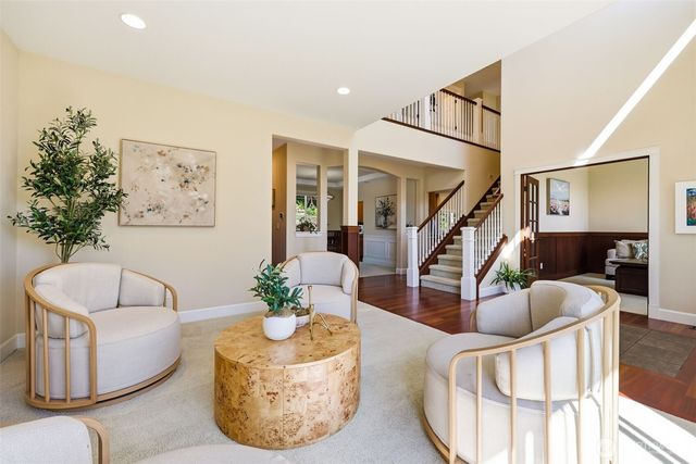 13718 9th Avenue Ct NW, Gig Harbor, WA 98332