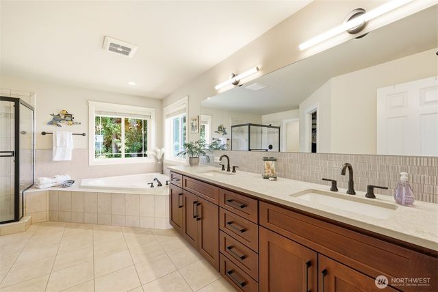 13718 9th Avenue Ct NW, Gig Harbor, WA 98332