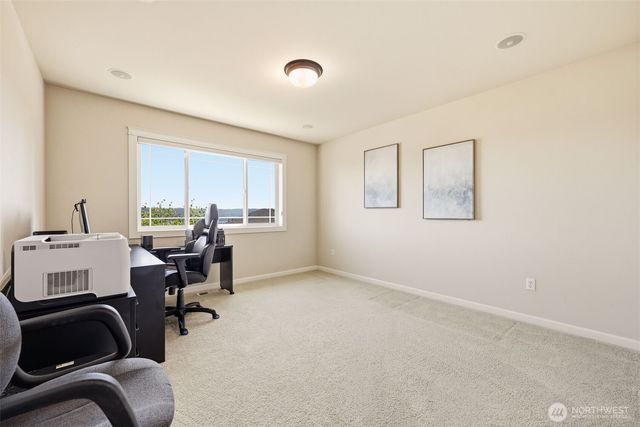 13718 9th Avenue Ct NW, Gig Harbor, WA 98332