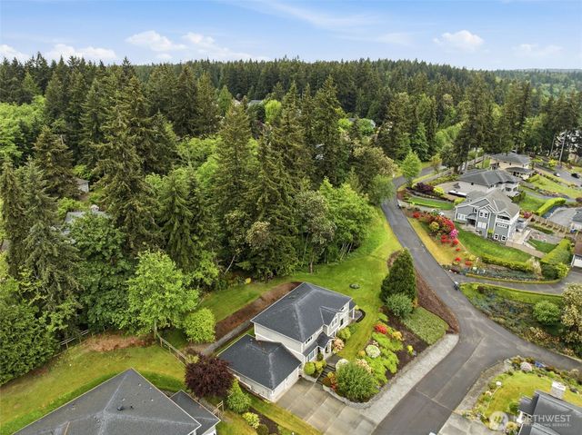 13718 9th Avenue Ct NW, Gig Harbor, WA 98332