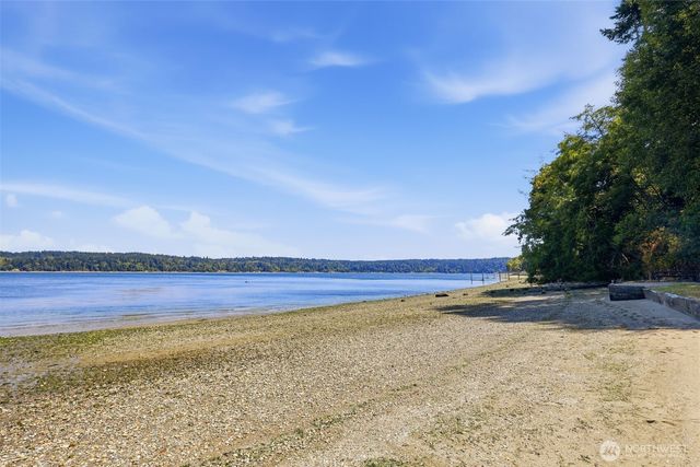 13718 9th Avenue Ct NW, Gig Harbor, WA 98332