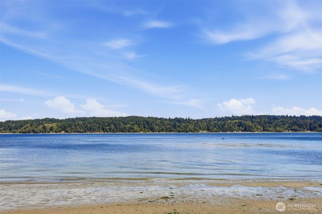 13718 9th Avenue Ct NW, Gig Harbor, WA 98332