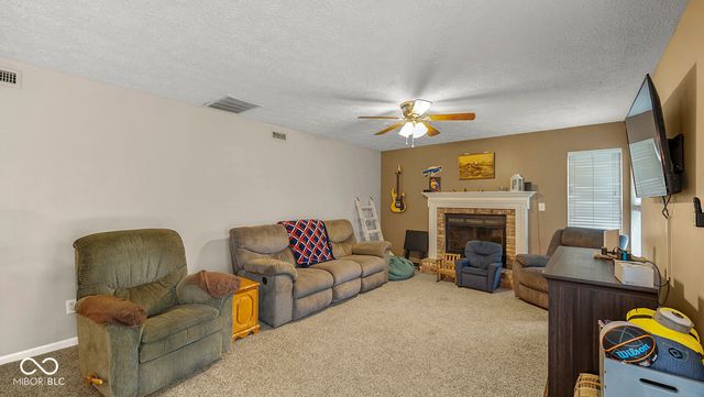 4309 Saffron Drive, Indianapolis, IN 46237